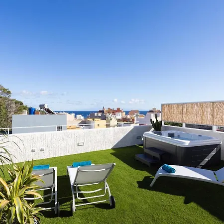 Penthouse Suites 3b With Jacuzzi Apartment *